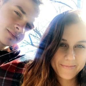 Meet your Posher, Caitlyn